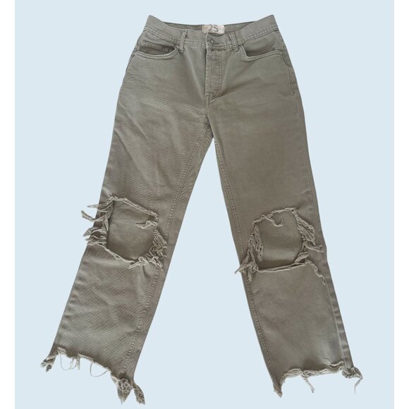 FREE PEOPLE Light Green Mid Rise Busted Knee Raw Hem Jeans Sz 25 - Picture 2 of 7